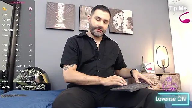 Snapshot of jonasbeards chatting on 07.24.26 jonasbeards online show from 07.24.26