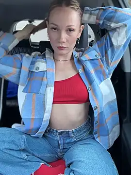 LavenderHot online show from 10.13.25