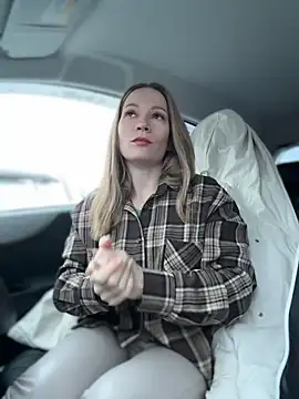 LavenderHot online show from 12.23.25