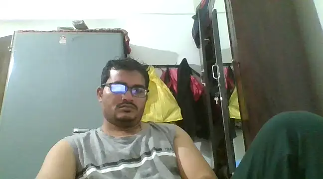 naughtymike0007 online show from 01.15.25