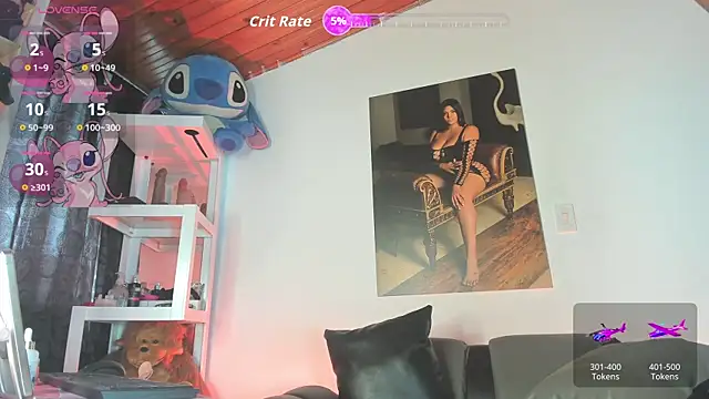 Snapshot of AdelaMorales12 chatting on 04.13.26 AdelaMorales12 online show from 04.13.26