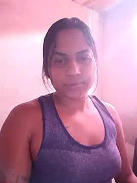 Giselabrunette25 online show from 09.17.25