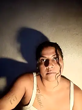 Giselabrunette25 online show from 10.16.25