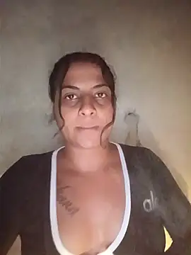 Giselabrunette25 online show from 10.30.25