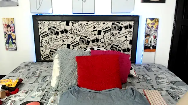 Rihana14 online show from 03.28.26