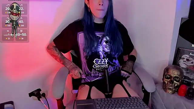 Snapshot of sofi_pretty_uwu- chatting on 06.23.26 sofi pretty uwu- online show from 06.23.26