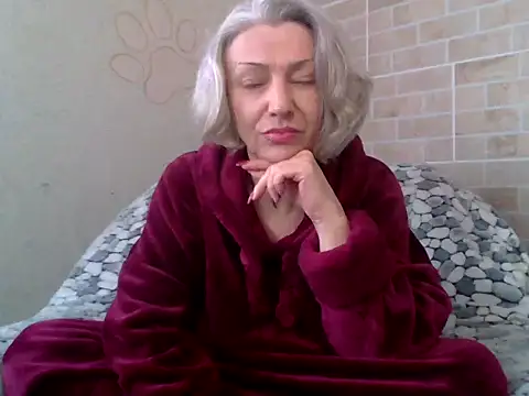 Lorie Carrie online show from 01.13.26