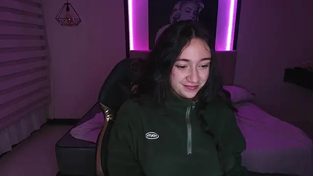 Andrea Ramos online show from 02.11.25