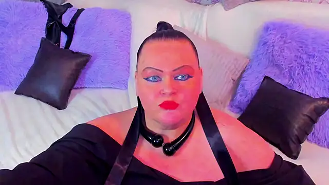 Snapshot of MilanaBiegert chatting on 03.22.25 MilanaBiegert online show from 03.22.25