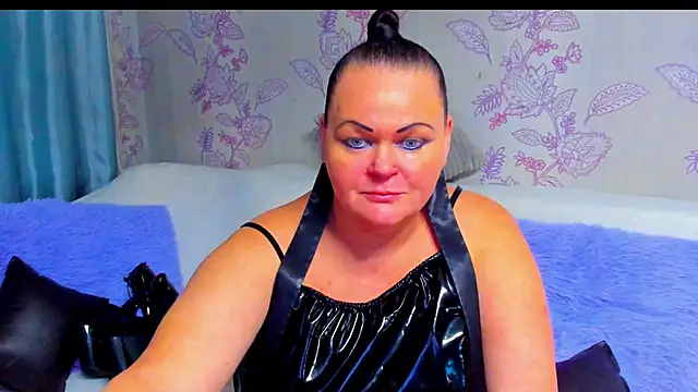 MilanaBiegert online show from 11.30.25