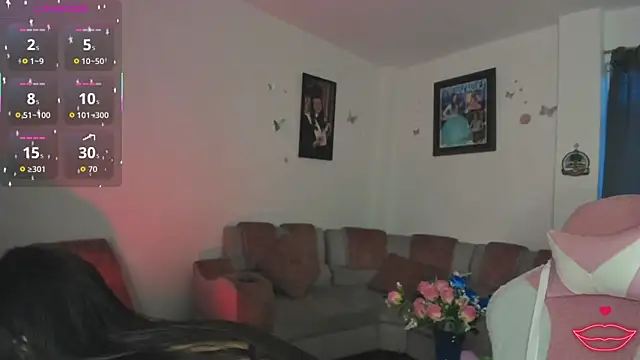 Snapshot of katty_snow chatting on 04.25.26 katty snow online show from 04.25.26