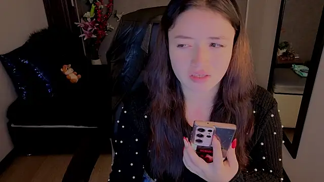 almma shy online show from 10.21.25