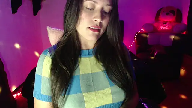 Allisonnlopez online show from 12.04.25