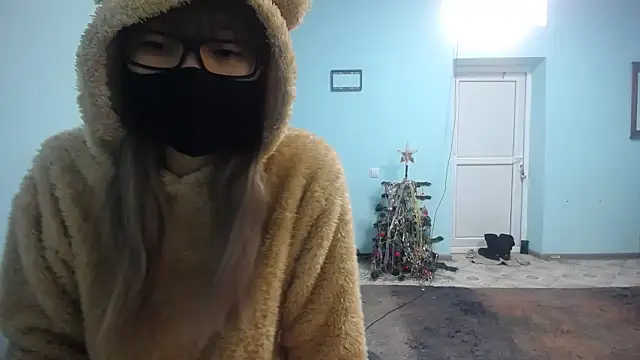 elllaaxx online show from 12.11.24