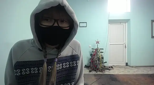 elllaaxx online show from 12.19.24