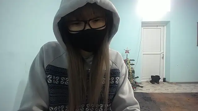 elllaaxx online show from 12.21.24