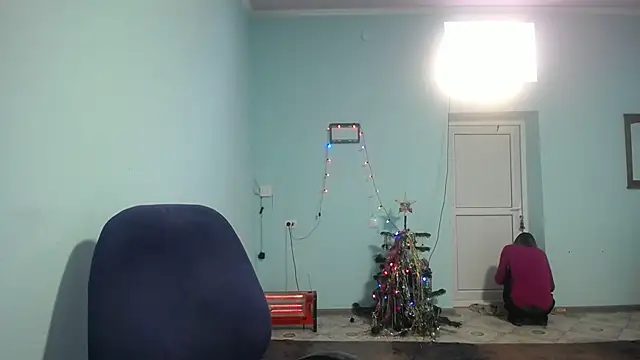 elllaaxx online show from 12.26.24