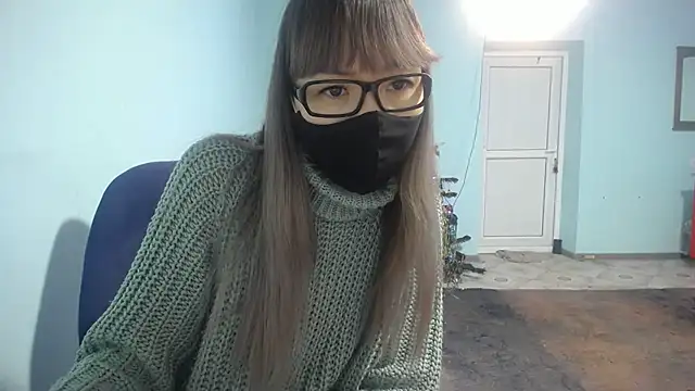 elllaaxx online show from 01.03.25