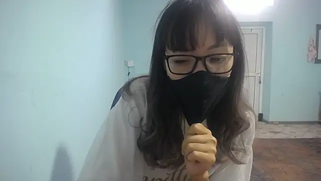 elllaaxx online show from 09.12.25