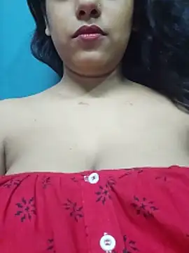 Snapshot of sexyindi_couple chatting on 05.12.26 sexyindi couple online show from 05.12.26