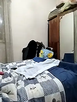 Lucia8600 online show from 01.12.25