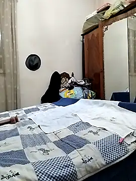 Lucia8600 online show from 09.24.25