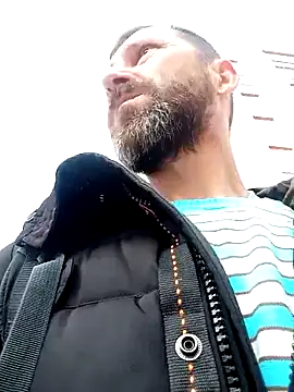 Snapshot of BZHsex chatting on 03.06.25 BZHsex online show from 03.06.25