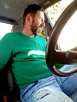 Snapshot of BZHsex chatting on 03.10.25 BZHsex online show from 03.10.25