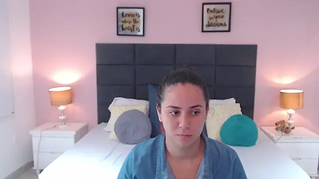 Snapshot of MadisonJenner chatting on 01.31.25 MadisonJenner online show from 01.31.25