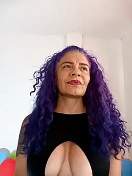Snapshot of freyadevil333 chatting on 03.04.25 freyadevil333 online show from 03.04.25