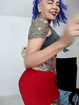 Snapshot of freyadevil333 chatting on 10.02.25 freyadevil333 online show from 10.02.25