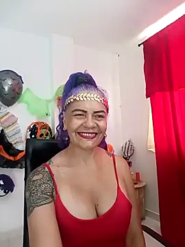 Snapshot of freyadevil333 chatting on 10.13.25 freyadevil333 online show from 10.13.25