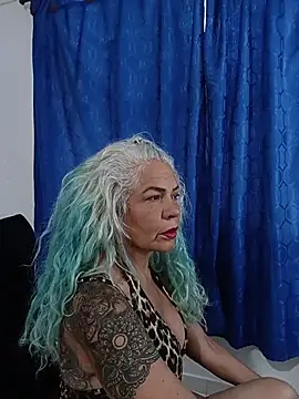 Snapshot of freyadevil333 chatting on 06.12.26 freyadevil333 online show from 06.12.26