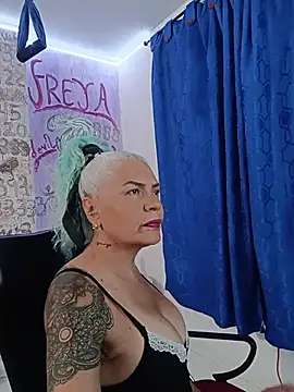 Snapshot of freyadevil333 chatting on 06.14.26 freyadevil333 online show from 06.14.26