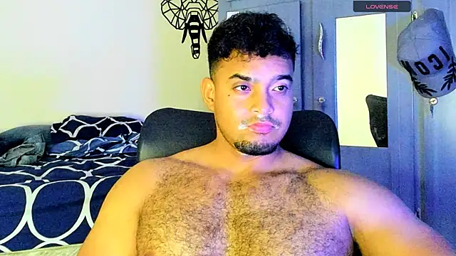 Big furry bear13 online show from 03.13.25