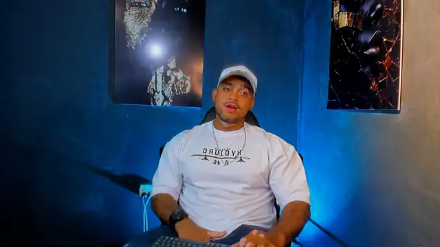 Big furry bear13 online show from 09.17.25