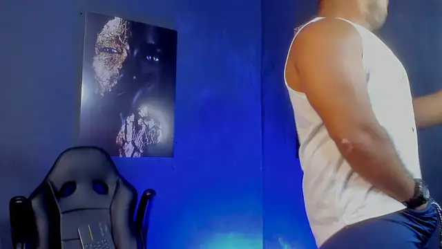 Big furry bear13 online show from 09.23.25