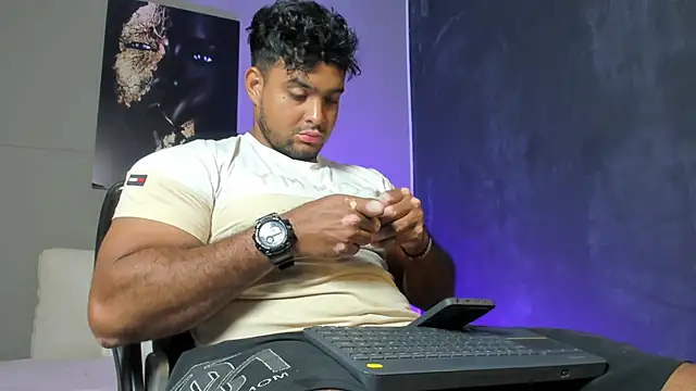 Big furry bear13 online show from 03.06.26