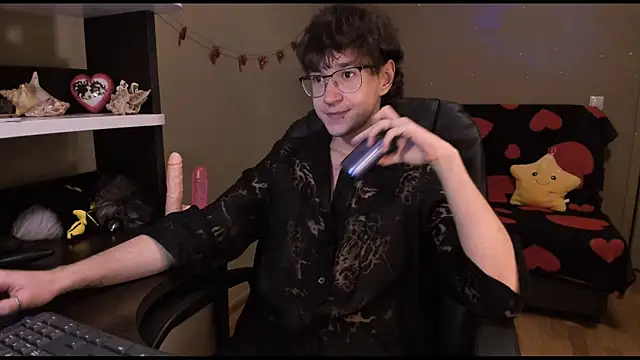 zackstivens online show from 02.14.25