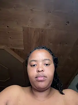 Snapshot of Linahlove chatting on 01.16.25 Linahlove online show from 01.16.25