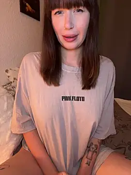 Snapshot of Melina-Mars chatting on 02.22.26 Melina-Mars online show from 02.22.26