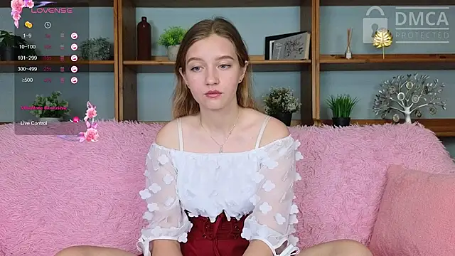 Ksuhesa online show from 10.29.25