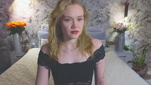 Aurora Golden1 online show from 02.17.26