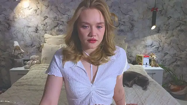 Aurora Golden1 online show from 04.01.26