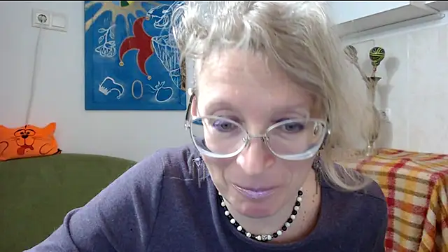 Snapshot of Zosya1111 chatting on 01.31.25 Zosya1111 online show from 01.31.25