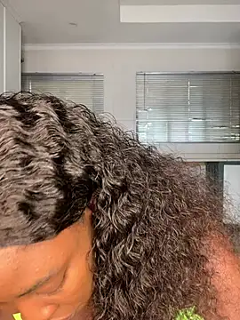 Ass-Queen online show from 04.22.26