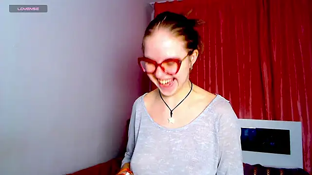 Sarah HS online show from 12.09.24