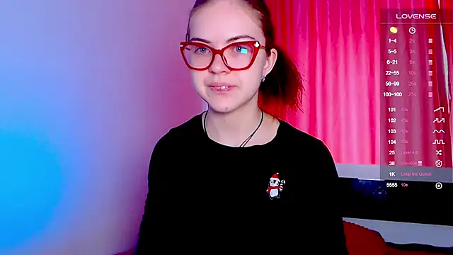 Sarah HS online show from 01.06.25