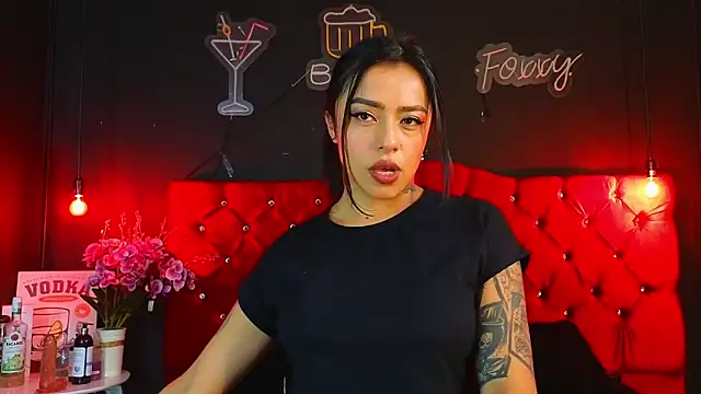 Snapshot of foxxy_nasty chatting on 02.10.25 foxxy nasty online show from 02.10.25