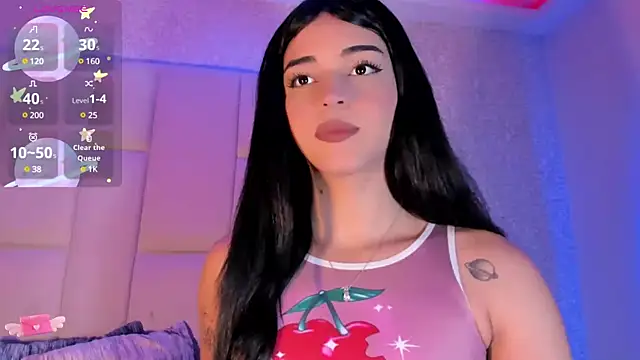 Summer walkerr online show from 03.10.25